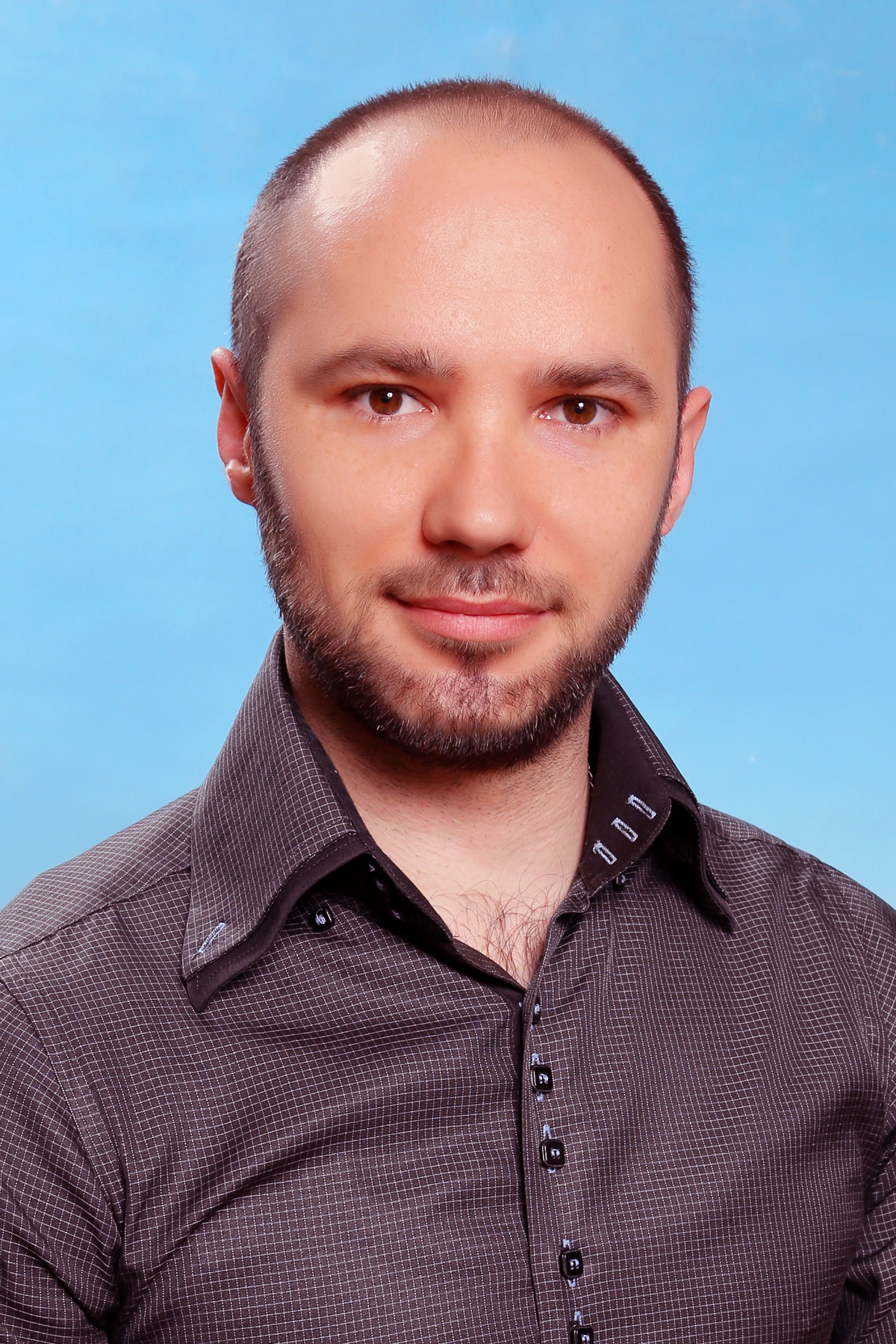 Селиверстов Александр Сергеевич.